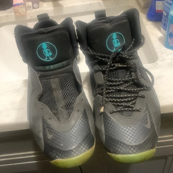 lil penny hardaway | Shoes | Lil Penny Flight Shoes | Poshmark display picture 1